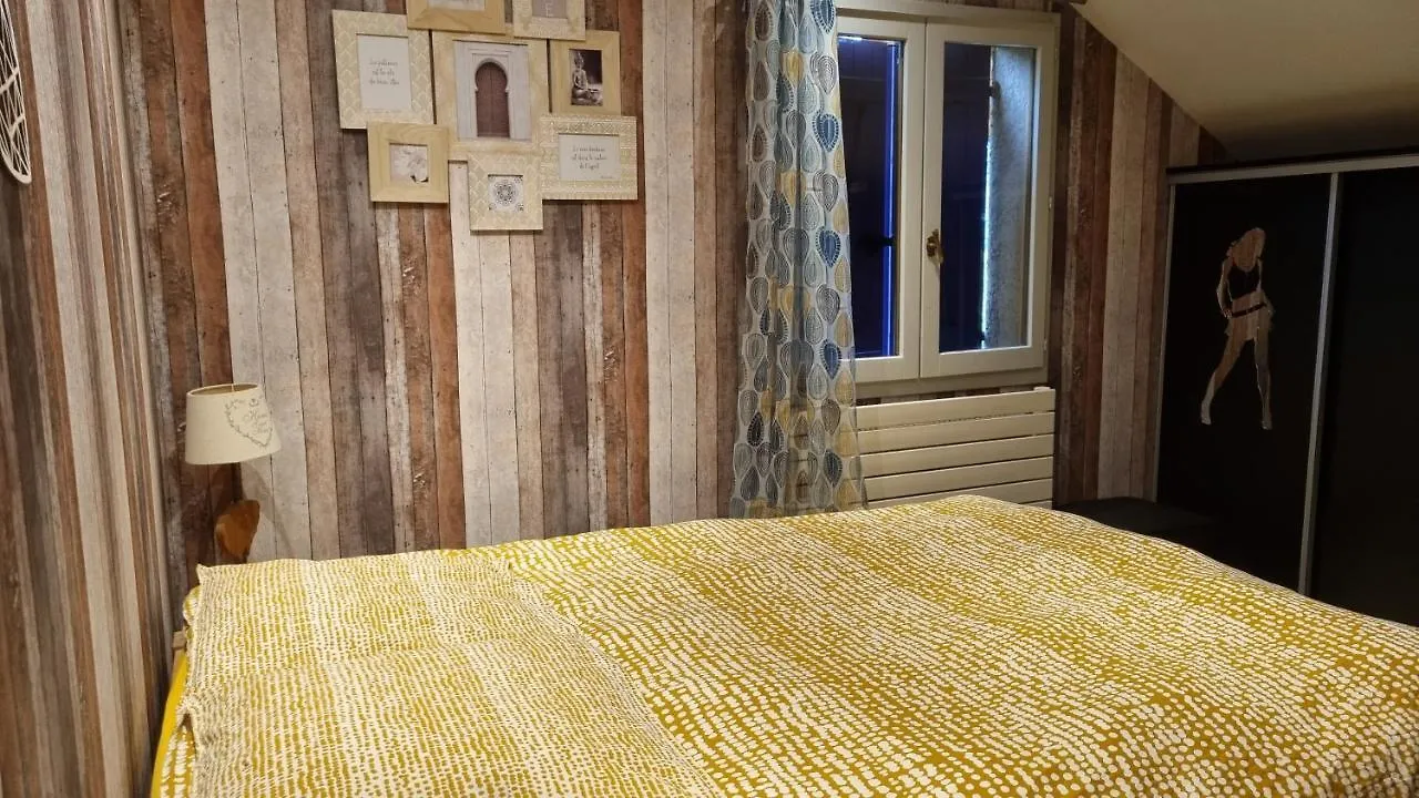 Comme A La Maison, Chambres Au Calme Verrens-Arvey 0*,  프랑스